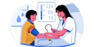 een vrouw die de lage bloeddruk van een patiënt opneemt